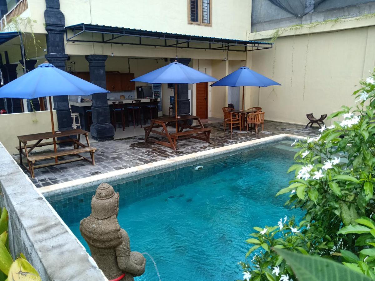 Kubu Jasmine Bali Hotel Canggu  Exterior photo