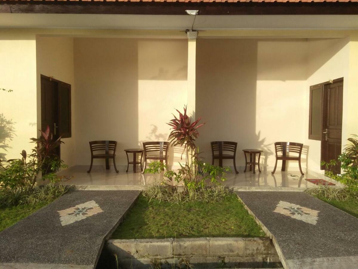 Kubu Jasmine Bali Hotel Canggu  Exterior photo